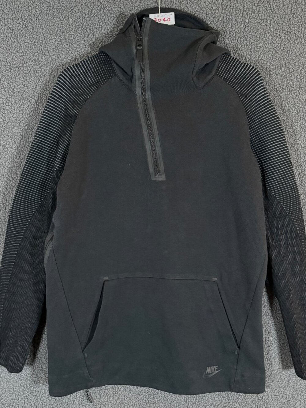 Nike Tech Fleece Half Zip Pullover Sweatshirt Hoodie - Men's Size M - Black